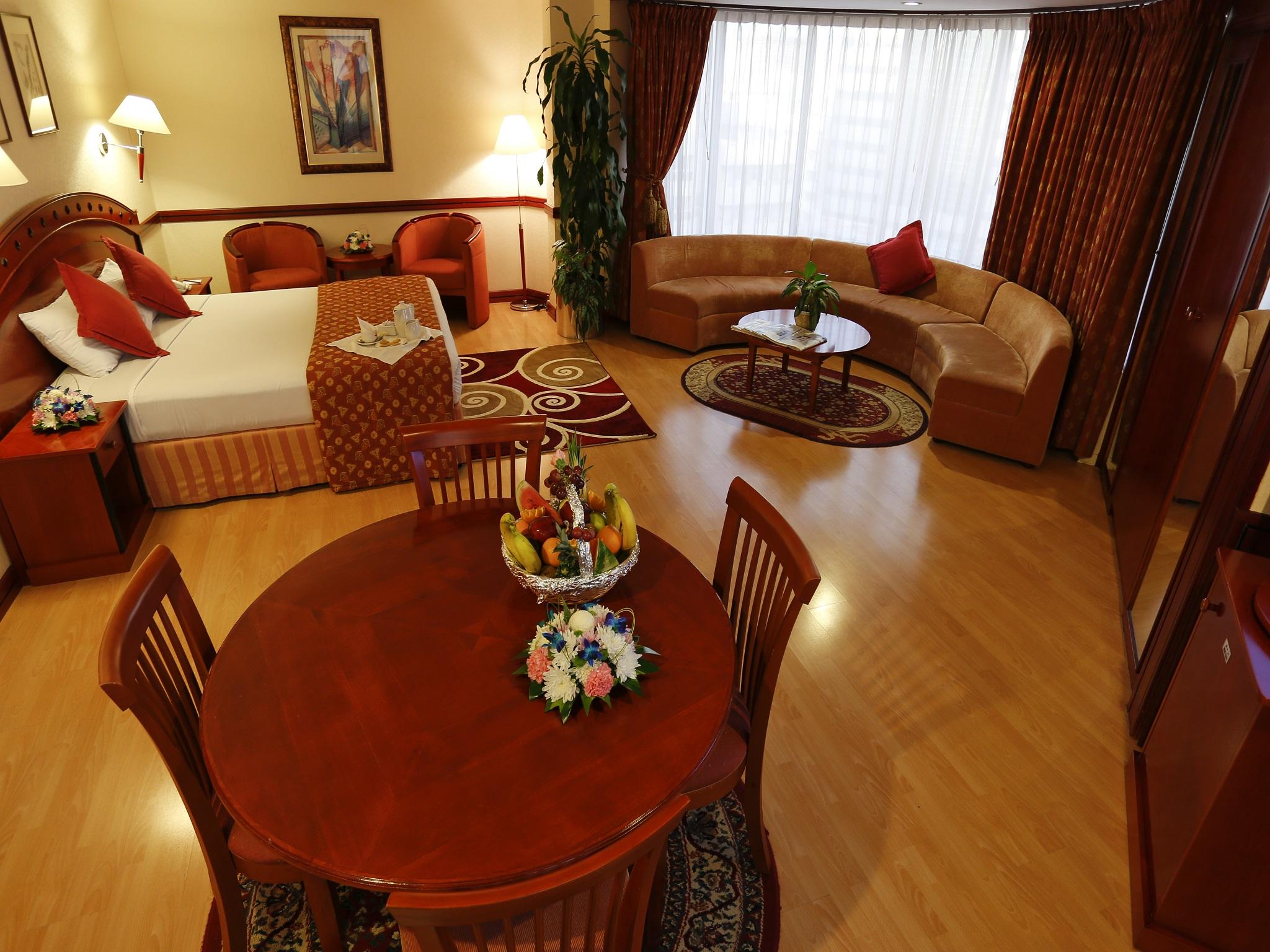 City Palace Hotel Дубай Экстерьер фото